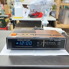 東芝/TOSHIBA 電子クロックラジオ RC-730F レトロ...