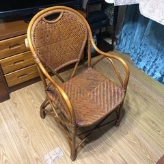 籐製の椅子