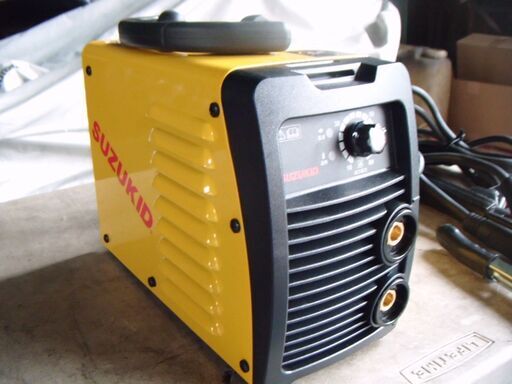 100V アーク溶接機 3月購入 2回使用のみ SUZUKID sticky DC80 - その他 
