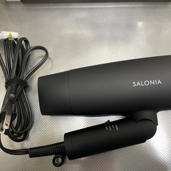 SALONIA のヘアードライヤー出品！！