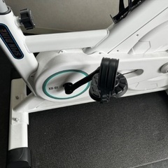 極静音エアロバイク○定価42600円スチームの力で除菌 衣類スチーマー 