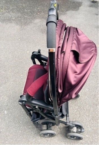 決まりました。コンビ メチャカルハンディオート4キャス A型 子供用品