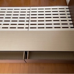 ベッドフレーム　セミダブル　ニトリ　引き出し付き