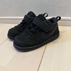 NIKE ベビーシューズ　キッズ　13cm ブラック　中古