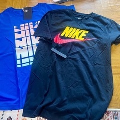 🉐新品ミシン🉐NIKE tee②枚レディースSと M