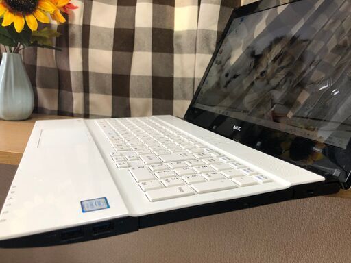 Aランク美麗美品・超高速高性能i7第8・爆速新品SSD256GB・Webｶﾒﾗ内蔵 