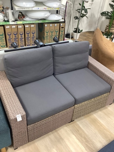 ラタン調　ガーデンソファー　2人掛け　ブラウン×グレー　入荷致しました！