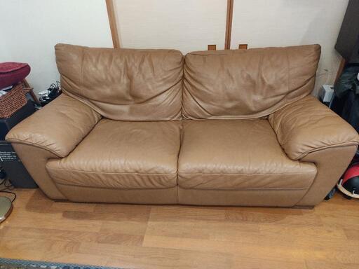 本革ソファ　イタリア　NATUZZI　ナツッジ　キャメルブラウン　ソファ
