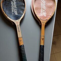 木製テニスラケット２本