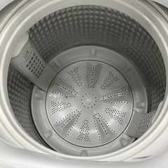 #E-13【ご来店頂ける方限定】Haierの8、5Kg洗濯機です