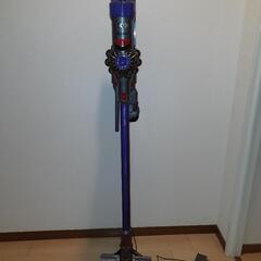 ダイソン掃除機　dyson v7fluffy　中古品