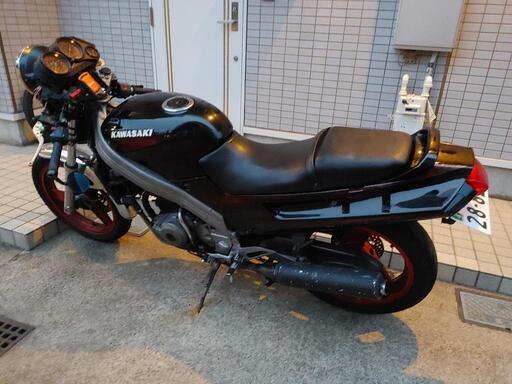 バイク　カワサキZZR250