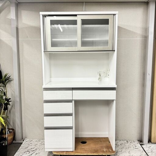 W 17384  NITORI 2枚ガラス扉 ソフトクローズ キッチンボード   ◆大阪市内・東大阪市他 5,000円以上ご購入で無料配達いたします！◆ ※京都・高槻・枚方方面◆神戸・西宮・尼崎方面◆生駒方面、大阪南部方面　それぞれ条件付き無料配送あり！