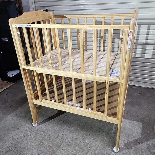 【売却済】カトージ ベビーベッド 600×900(mm)
