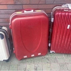 (譲り先決まりました)スーツケース　3個