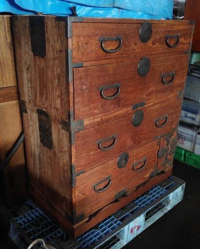【仙台市宮城野区直接取引限定】\n時代物　時代箪笥 和家具 和タンス 桐たんす 桐箪笥 古民具 骨董 収納 アンティーク