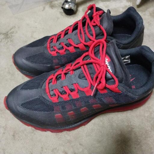 NIKE　AIRMAX