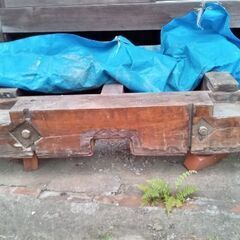 太鼓台の重、ソリ、四本柱