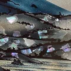 富士山の螺鈿が美しい
骨董品、絵画