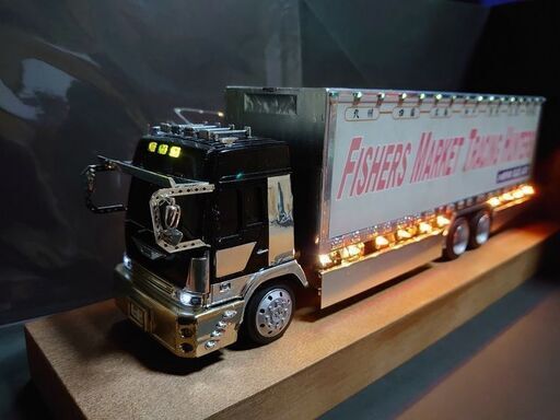 1/32スケール 日野プロフィア ディスプレーモデル （自作加工）