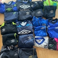 子供用サッカーウェア　上下8点セット！　ガンバ大阪のウェアもあり