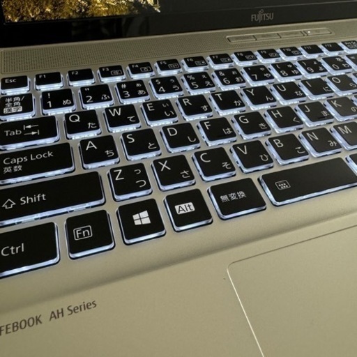 【国産・ハイスペック】富士通　LifeBook AH53/E3