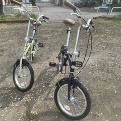 更新　新品同様折りたたみチャリ（キャプテンスタッグ）ベージュ17,000円。