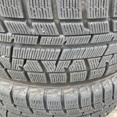 スタッドレスタイヤ　ホイル付4本　215-65-16