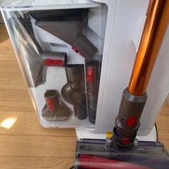 取り引き中です】Dyson cyclone v10 fluffy（ダイソン）