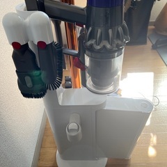 取り引き中です】Dyson cyclone v10 fluffy（ダイソン）