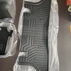 　ハイエース　ワイドボディー   立体　フロアマット