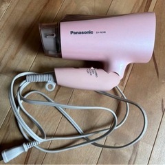 Panasonic  パナソニック  ヘアドライヤー ピンクゴー...