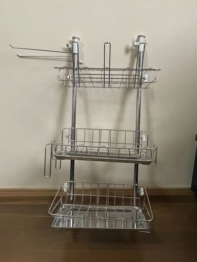 未使用品　突っ張り水切りラック　 Ｗ300　Ｈ690～1100