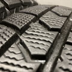 DUNLOP WINTER MAXX WM02 195/65R15 15インチ スタッドレス 4本 21年製 バリ溝 ヴォクシー セレナ ノア ステップワゴン等　(VTJ842) DUNLOP WINTER MAXX WM02 195/65R15 15インチ スタッドレス 4本 21年製