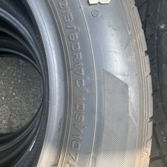 グッドイヤー　ナスカー　215/60R16 ハイエースなどに