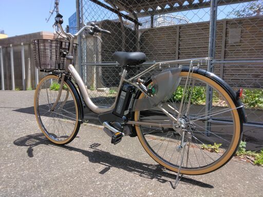 ヤマハ　PAS　２６インチの電動自転車です。前後タイヤ新品交換済みです。 ヤマハ PAS 26インチの電動自転車です。前後タイヤ新品交換済みです