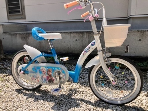 572、幼児自転車16インチ(ホワイトブルー)