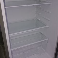 （2024.05.020買い上げありがとうございます）シャーﾌﾟ　２ドア冷蔵庫１２８L　２０２０年製　SJ-H13E-S　　48ｃｍ幅　シルバー　　高く買取るゾウ八幡東店