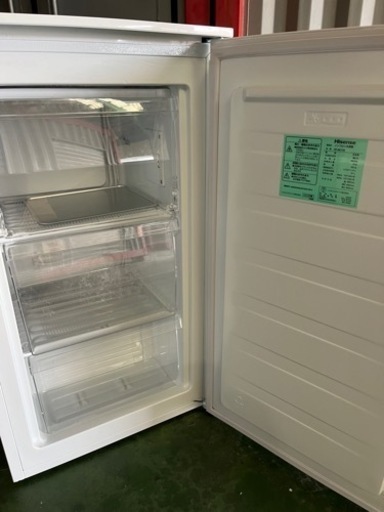 値下げしました。Hisense ノンフロン冷凍庫 HF-A61W 2022年製 - 冷蔵庫 