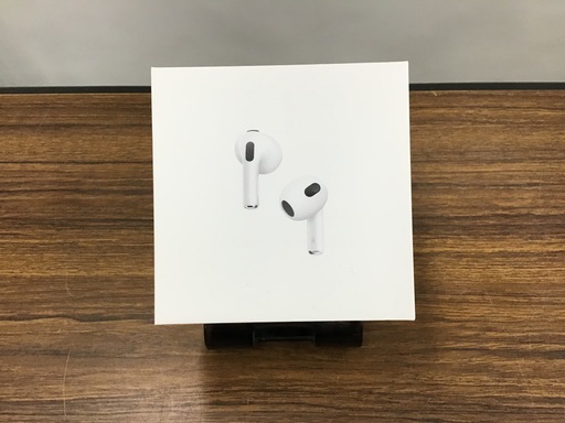 Apple AirPods 第3世代 MPNY3J/A