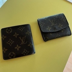 VUITTON 小銭入れ