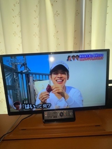 　USBメモリー　12GB付　２０１８年　32型　液晶テレビ