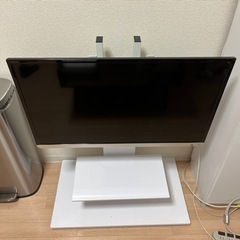 REGZA32型テレビとテレビ台