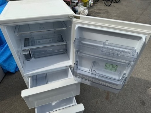 家電 キッチン家電 冷蔵庫 238L 2020年式 - 冷蔵庫 