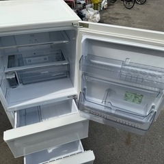 家電 キッチン家電 冷蔵庫　238L 2020年式