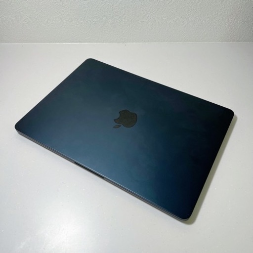 【中古美品】MacBook Air M2 256GB ミッドナイト