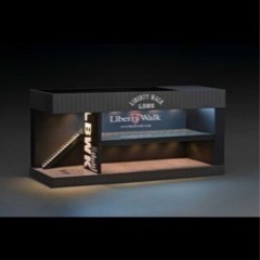 80台限定品！ イグニッションモデル 1/64 LBショールーム ジオラマ