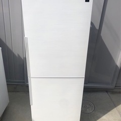 【SHARP】大型2ドア冷蔵庫　ホワイト