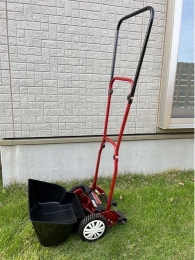 手動芝刈り機