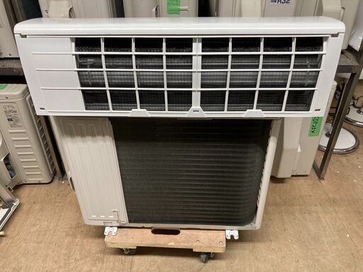 K05272　中古エアコン パナソニック 2019年製 主に6畳用 冷房能力 2.2KW / 暖房能力 2.2KW